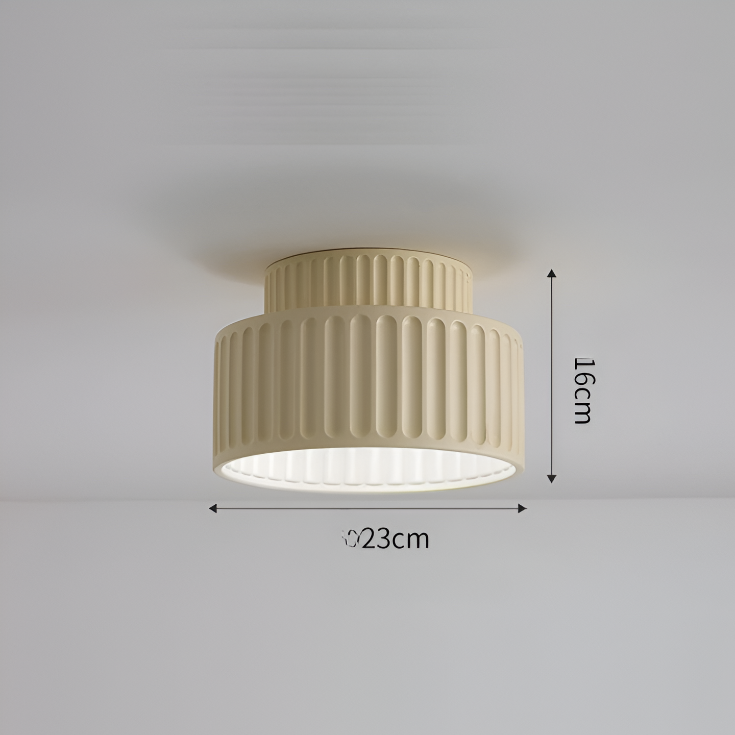 Lumora – Lampada da soffitto retrò gialla con tocco moderno