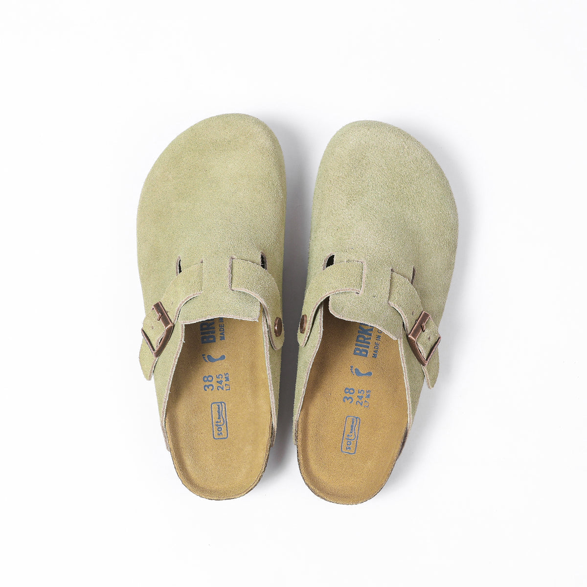 Zoccoli Birkenstock Boston Classic in pelle scamosciata, verde oliva chiaro