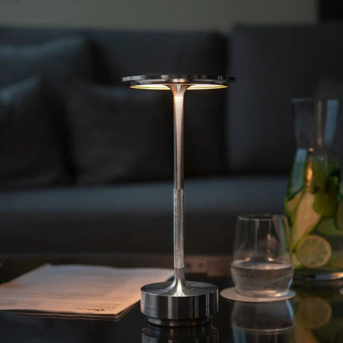 Lumixia – Lampada da tavolo ricaricabile senza fili per il tuo comodino