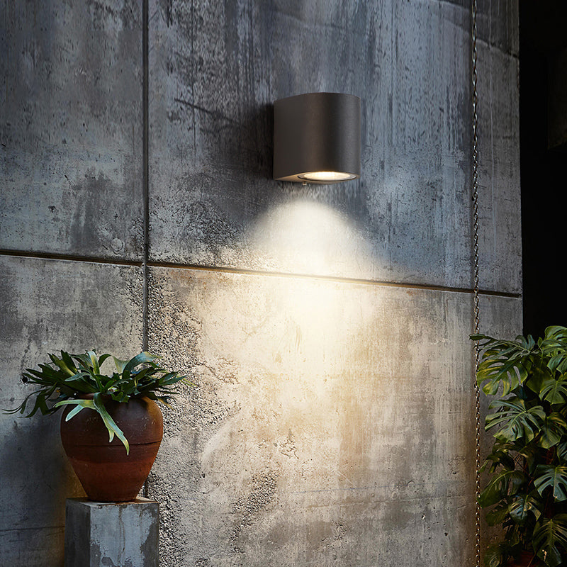 Lumora – Strakke LED tafellamp voor een warme en stijlvolle sfeer