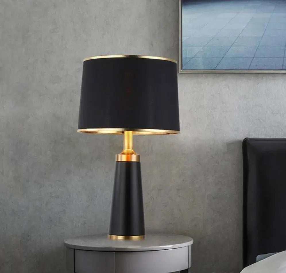 Lunora – Moderne LED Tafellamp met Minimalistisch Design