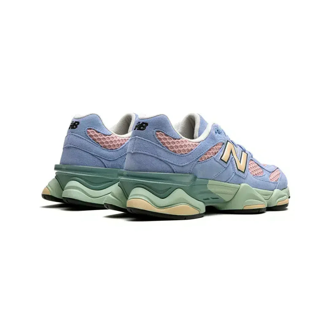 New Balance 9060 damesschoenen, blauw en roze – mesh en suède leer