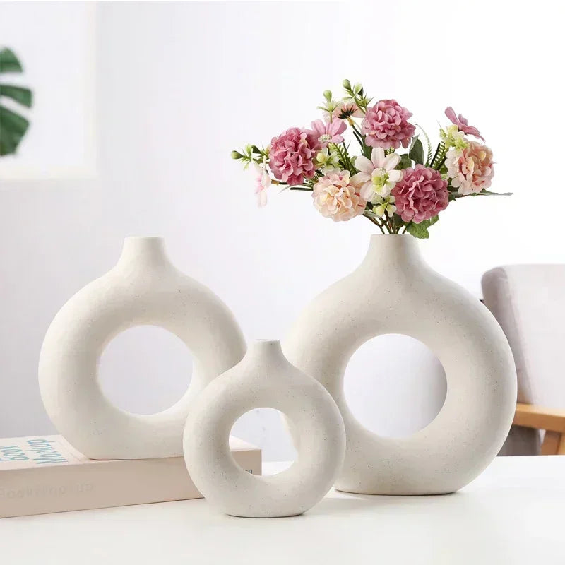 Serenitas - Elegante vaso in vetro per interni armoniosi