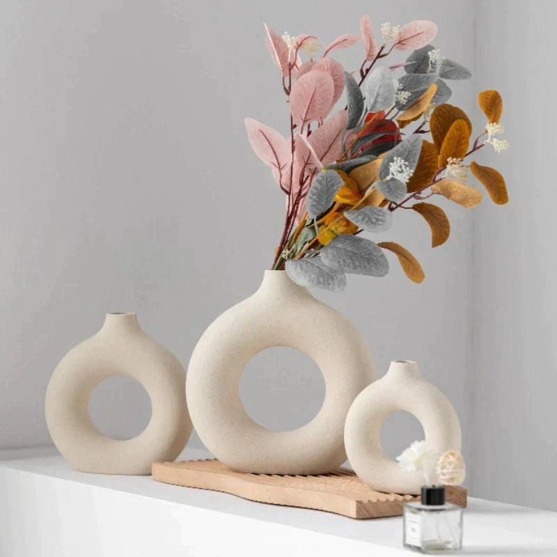 Serenitas - Elegante vaso in vetro per interni armoniosi