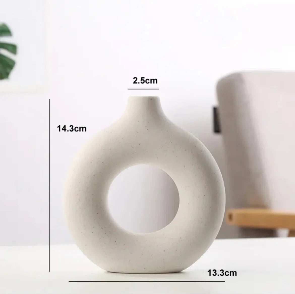 Serenitas - Elegante vaso in vetro per interni armoniosi