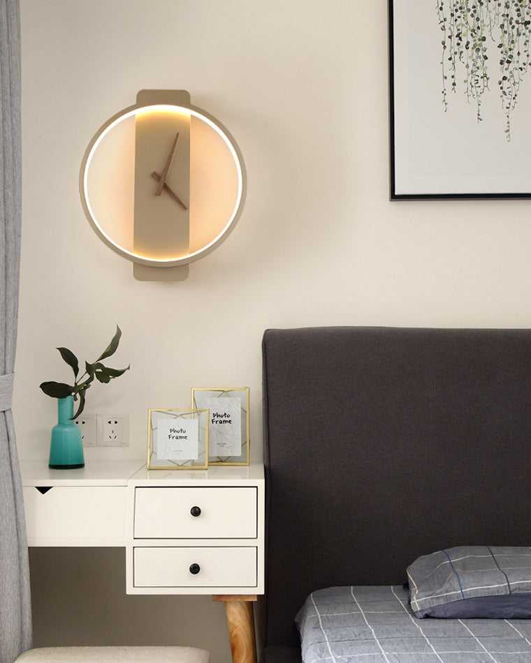 Varelux – Moderne wandklok met rustgevend LED-licht