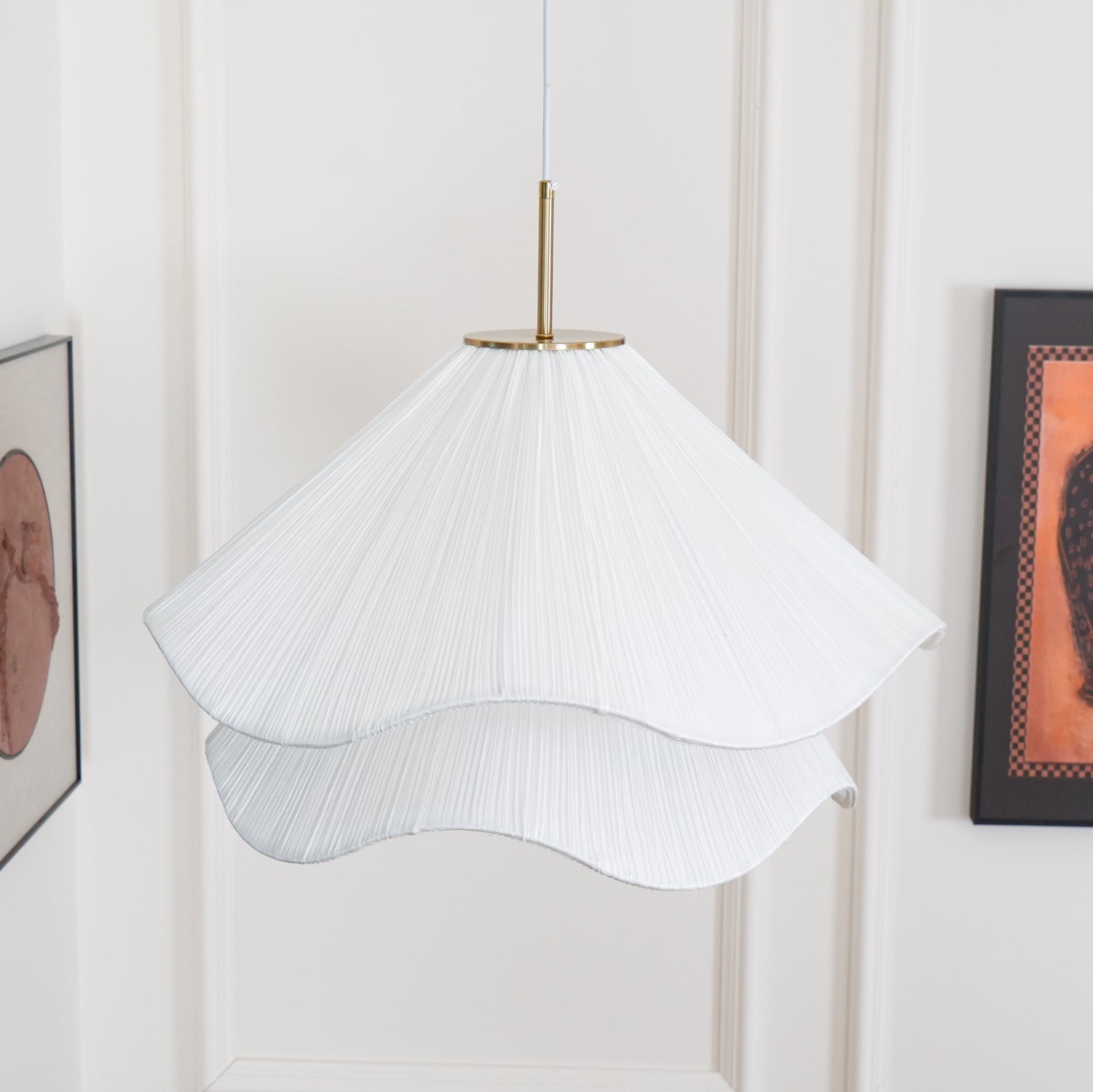 Bloomora – Elegant Design Loftlampe med Blomsterform