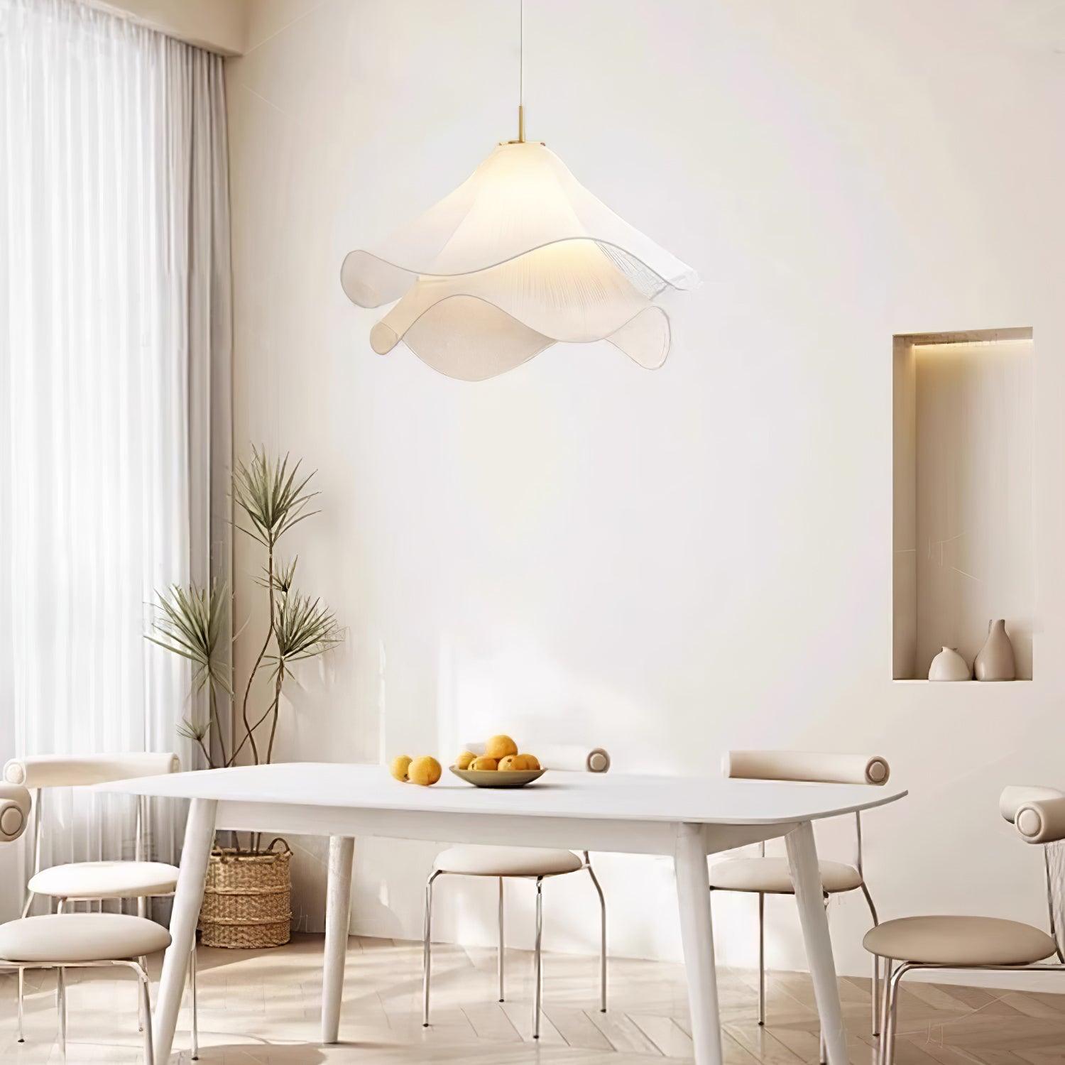 Bloomora – Elegant Design Loftlampe med Blomsterform