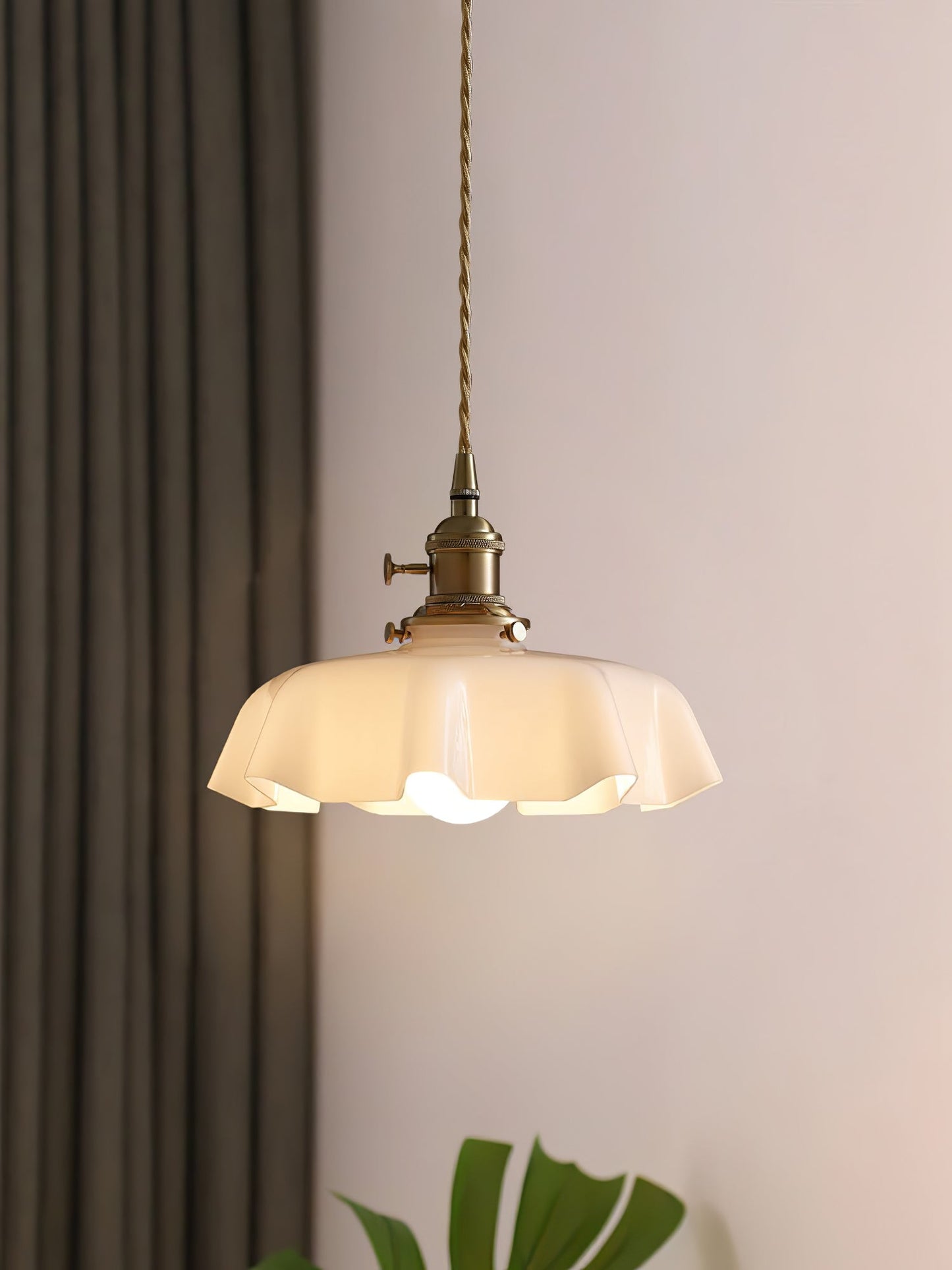 Florea – Elegante design plafondlamp met bloemvorm