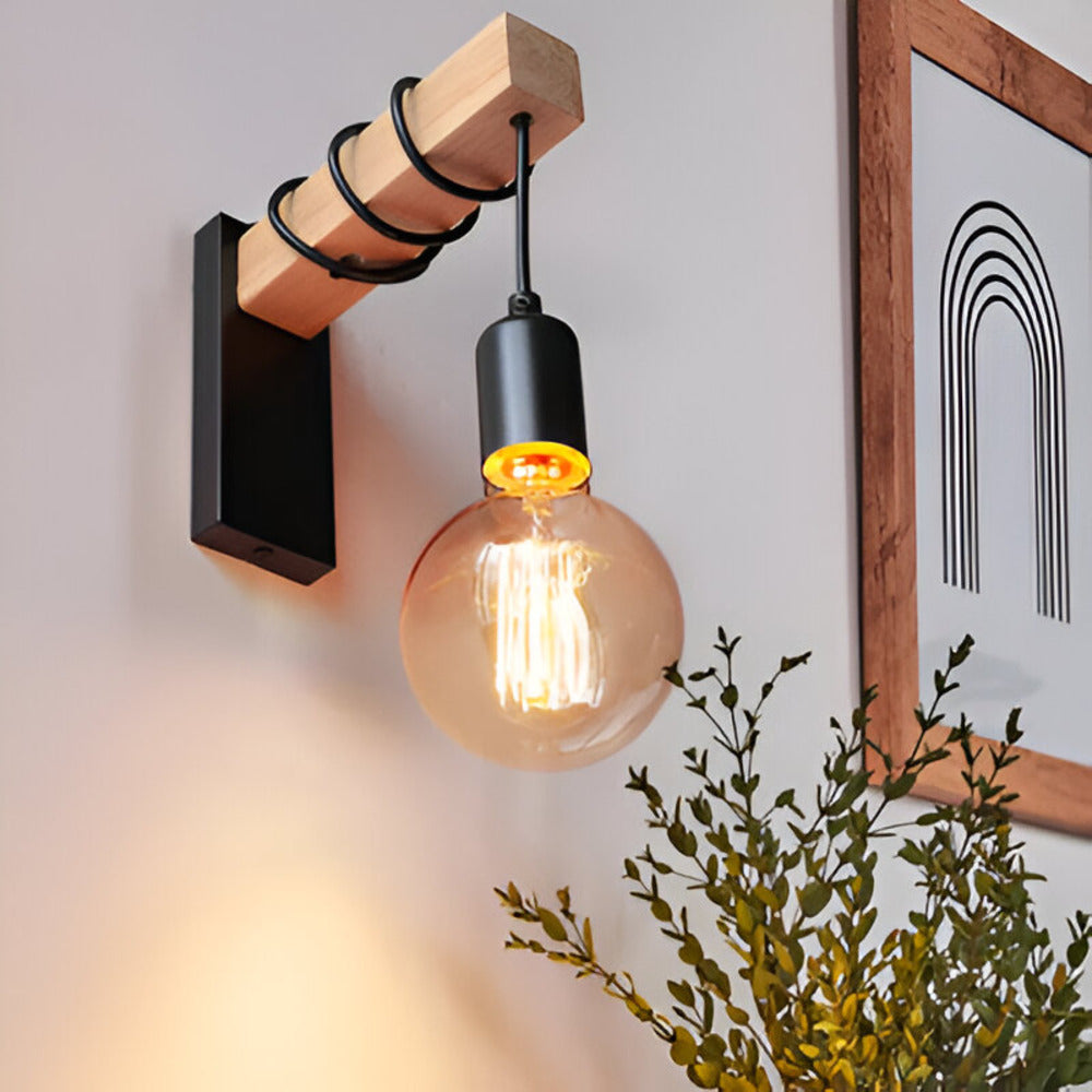 Soleno – Strakke Houten LED Wandlamp voor Een Gezellige Sfeer