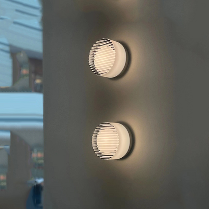 Lumera – Stijlvolle Wandlamp voor Binnen en Buiten