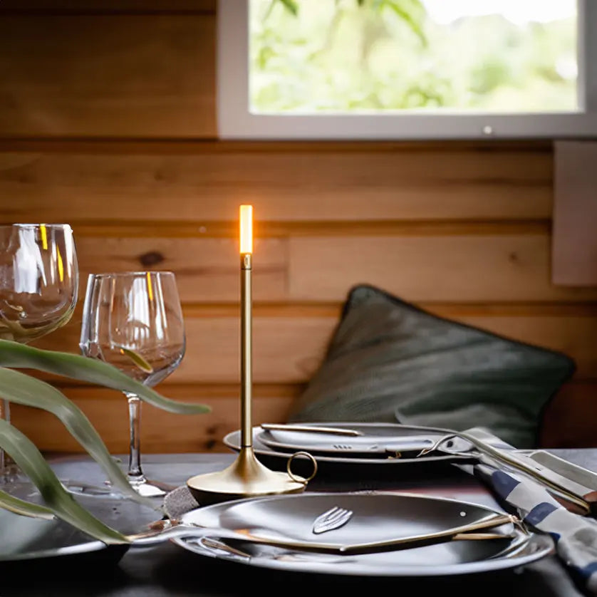 Lumora – Slimme LED Tafellamp voor Werk en Slaap
