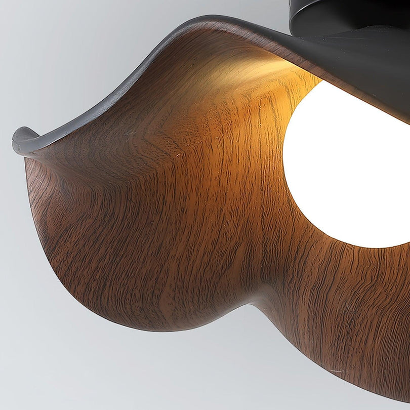 Lumora – Træ Design Loftlampe med Skandinavisk Touch