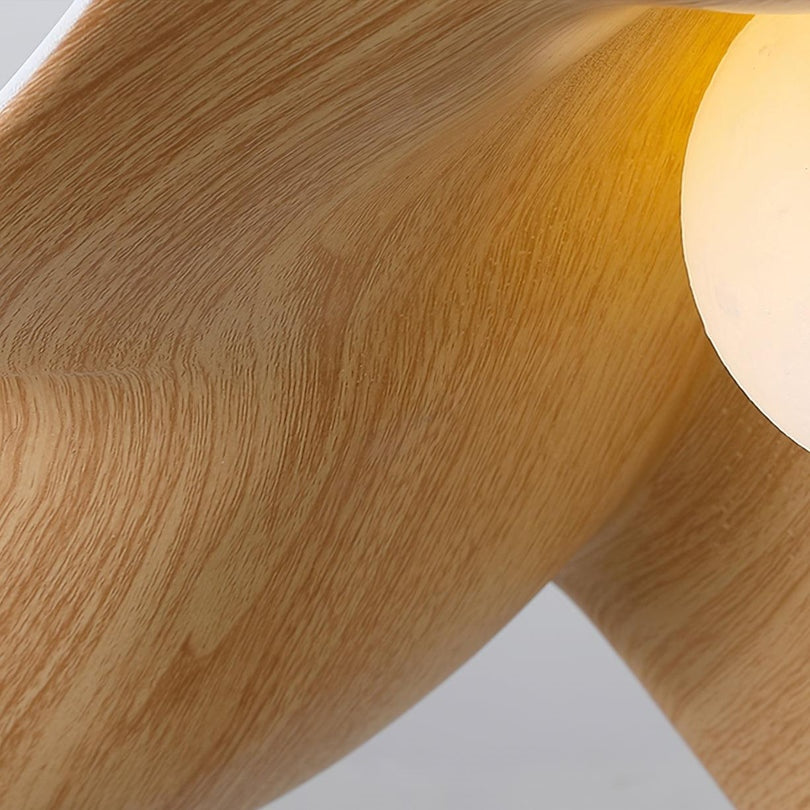 Lumora – Træ Design Loftlampe med Skandinavisk Touch