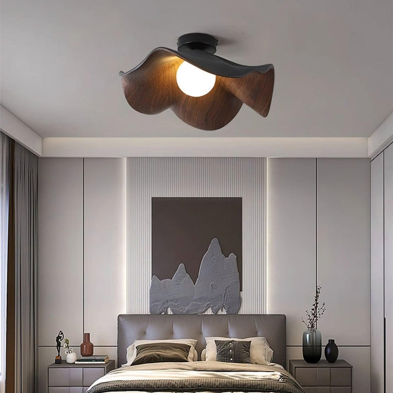 Lumora – Træ Design Loftlampe med Skandinavisk Touch