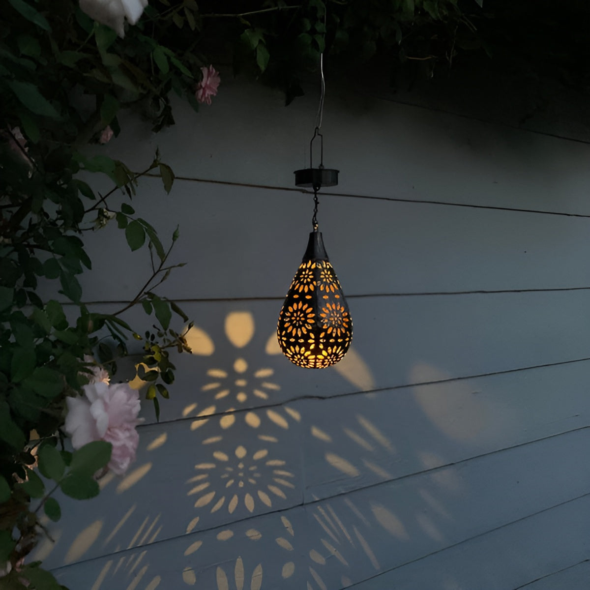 Lumoris – Zonne-energie lantaarn met betoverend lichteffect