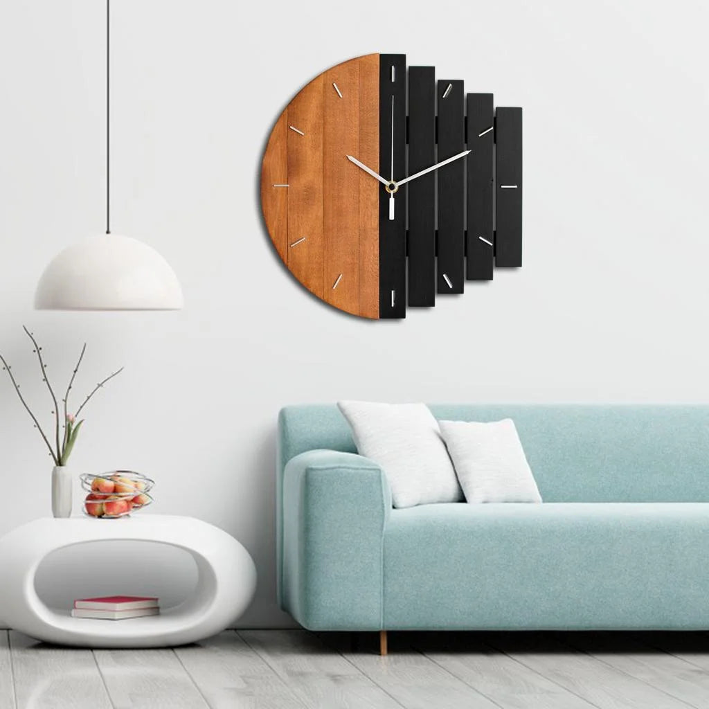 Lunara – Grote houten wandklok met natuurlijk design