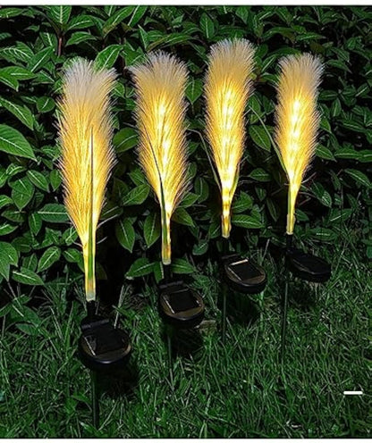 Lunora – Sfeervolle solar buitenlamp met natuurlijk rietdesign
