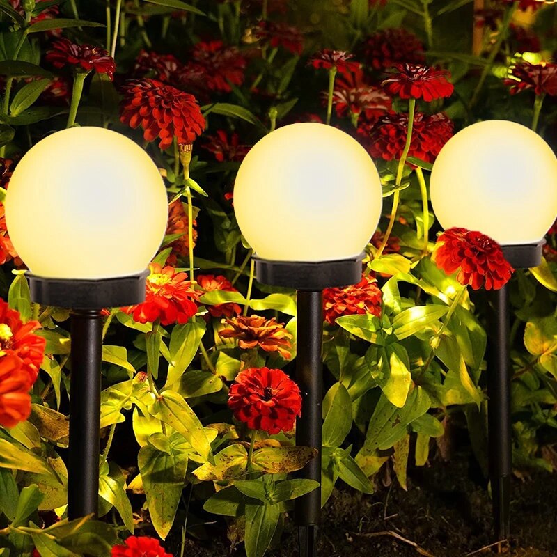 Luxora – Stilfuld solcelle udendørslampe til stemningsfuld havebelysning
