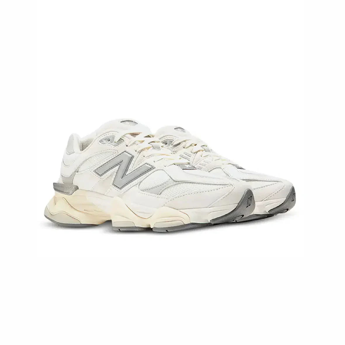 New Balance 9060 Retro-stijl witte suède sneakers voor heren