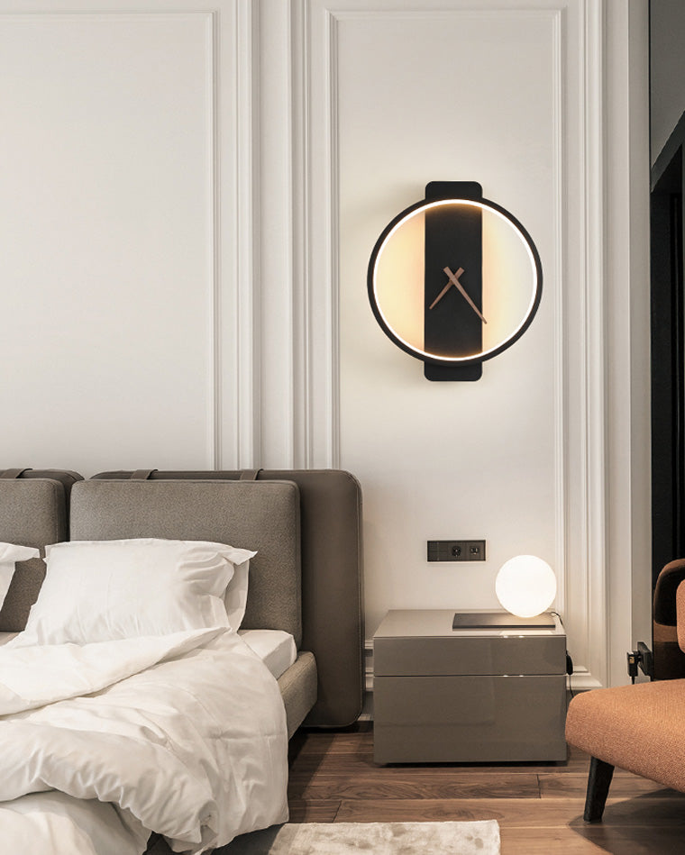 Varelux – Moderne wandklok met rustgevend LED-licht