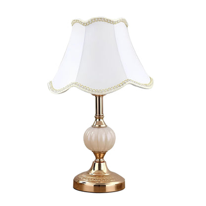 Velora – Vintage LED Tafellamp met Scandinavische Look