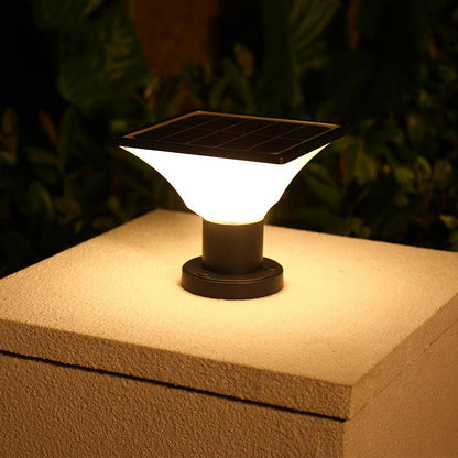 Vivora – Moderna lampada solare da esterno per un giardino accogliente 