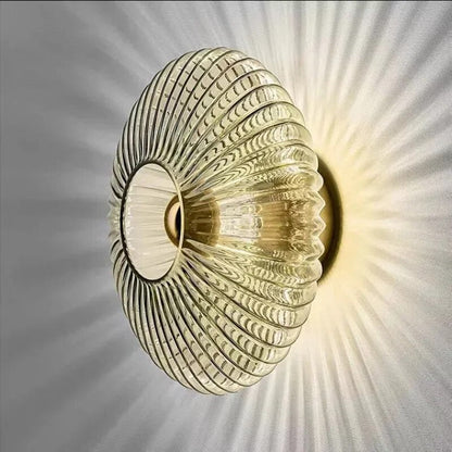 Nimbusflux – Golvende Wandlamp van Glas voor Sfeervolle Verlichting